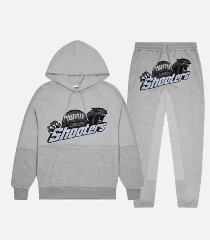 Trapstar-Shooters-Tracksuit-GreyBlue-3.webp Trapstar Shooters Tracksuit Black/Blue - Image 1